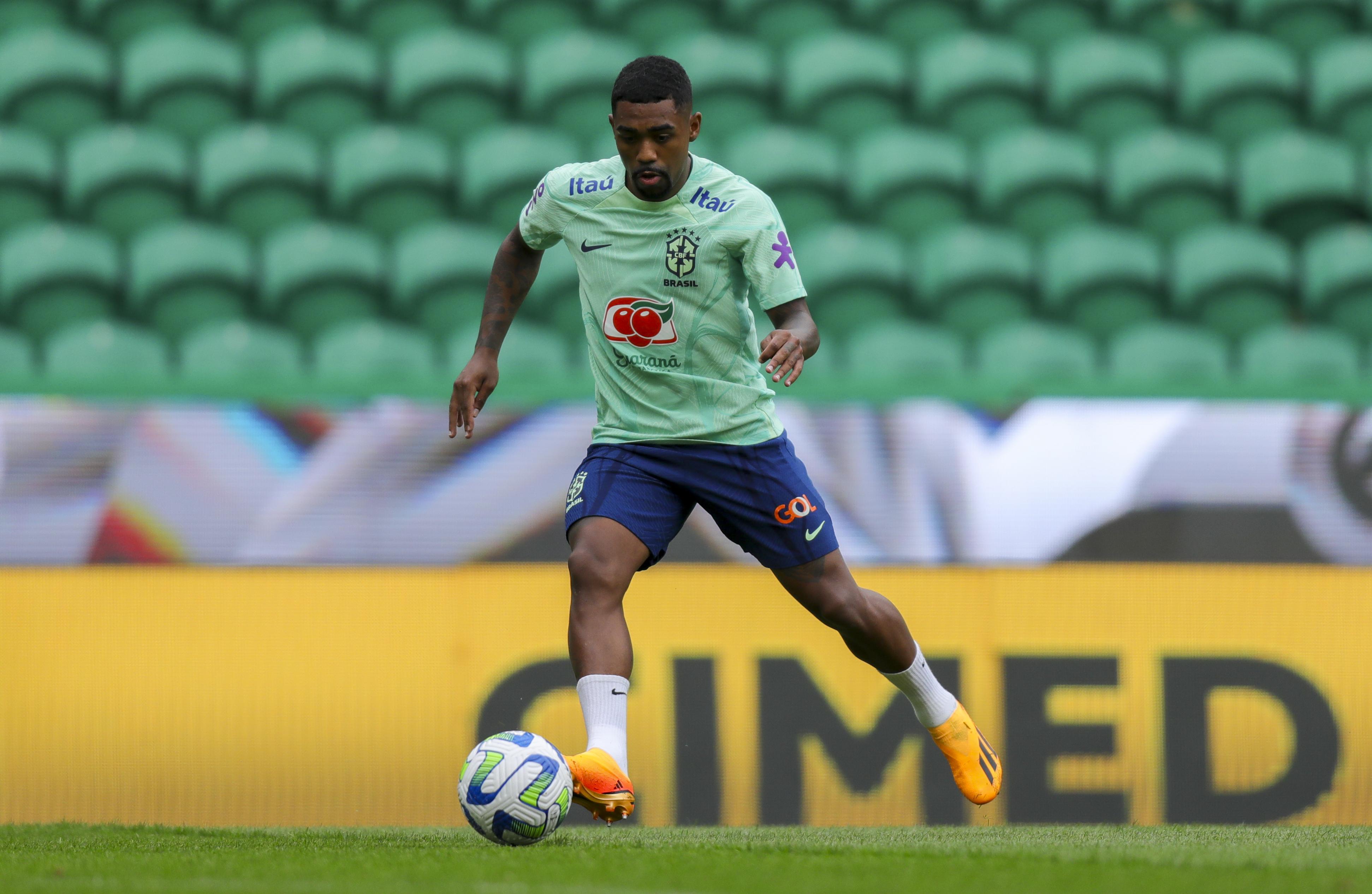 瑞士鏖战塞内加尔,罗德里戈送出助攻 瑞士鏖战塞内加尔,罗德里戈送出助攻