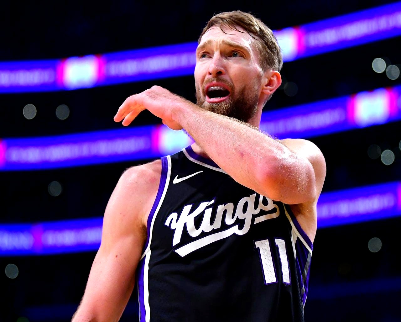 开云体育平台APP-希腊男篮横扫火箭，萨博尼斯关键制胜