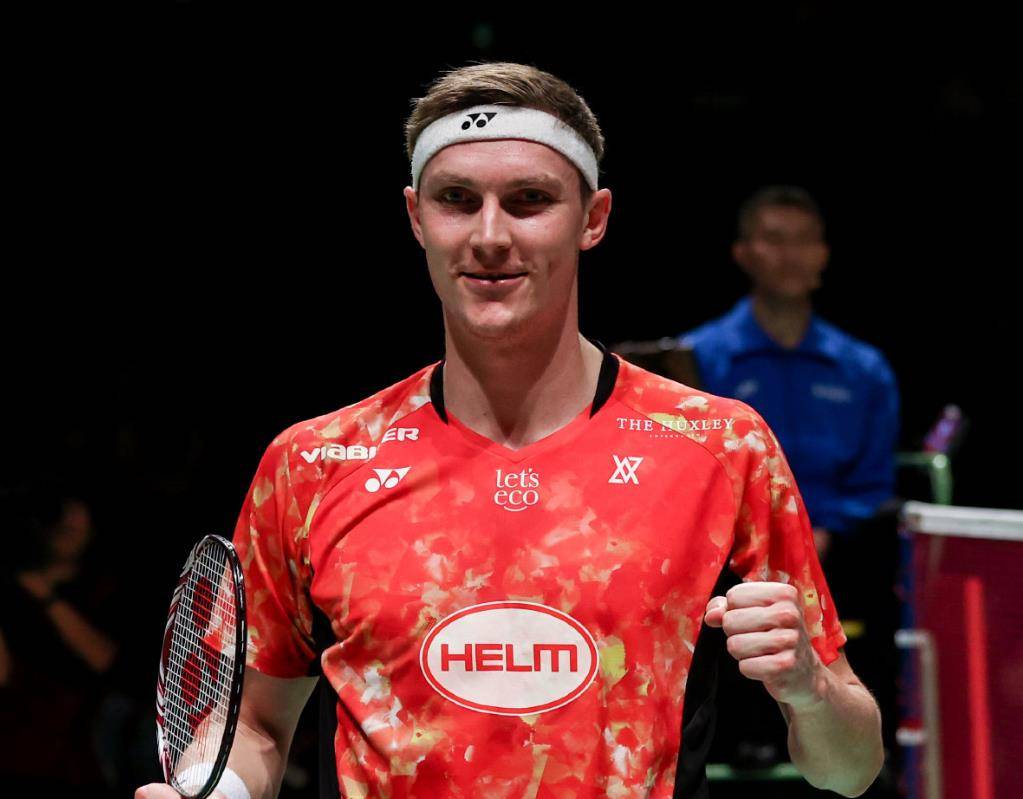 马来西亚羽毛球队鏖战泰国羽毛球队，安赛龙爆发神勇