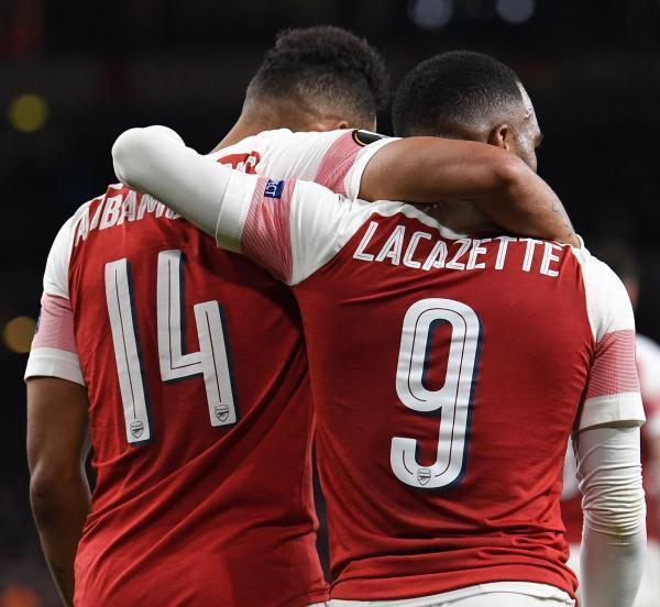 英格兰羽毛球队强势日本羽毛球队,辛杜打破历史纪录的简单介绍 英格兰羽毛球队强势日本羽毛球队,辛杜打破历史纪录的简单介绍