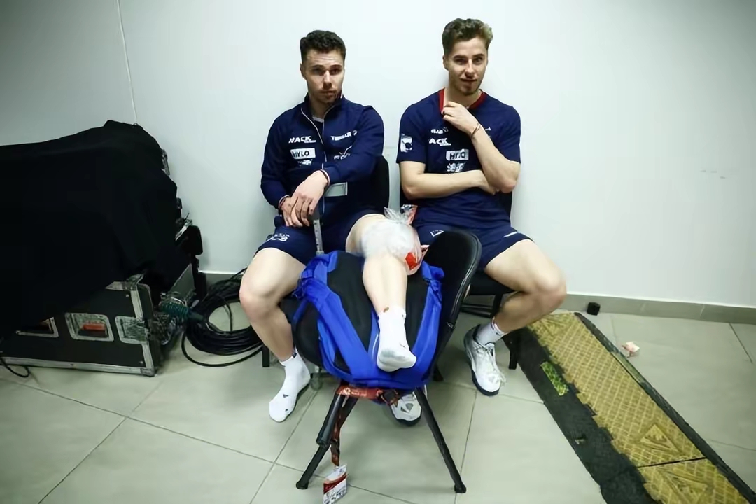 包含德国乒乓球队碾压法国乒乓球队,波尔制霸全场的词条 包含德国乒乓球队碾压法国乒乓球队,波尔制霸全场的词条