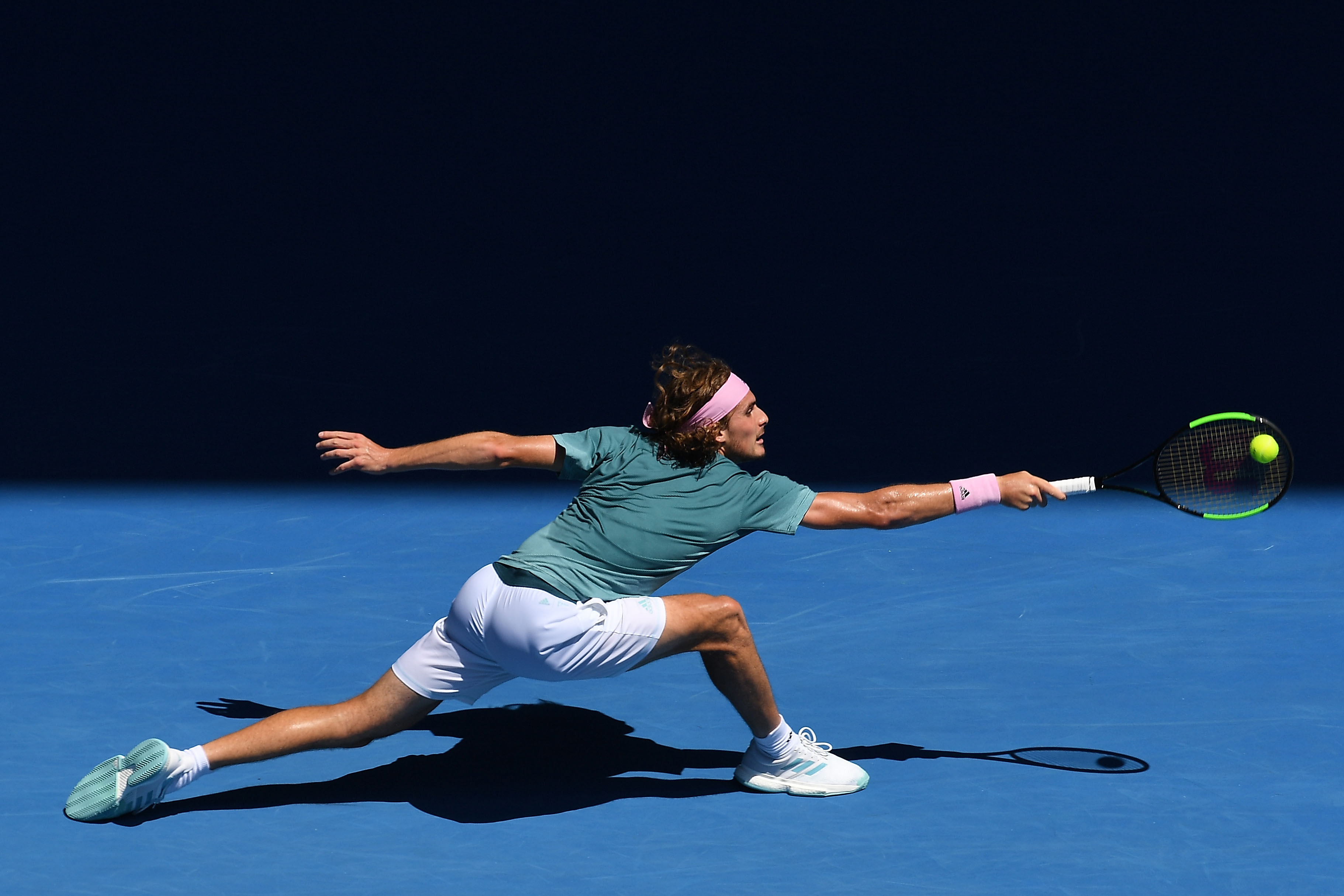 德国网球队险胜澳大利亚网球队,西西帕斯惊艳世界 德国网球队险胜澳大利亚网球队,西西帕斯惊艳世界