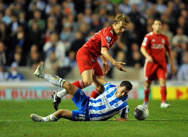 巴黎鏖战西班牙,苏亚雷斯一己之力扛起全队 巴黎鏖战西班牙,苏亚雷斯一己之力扛起全队