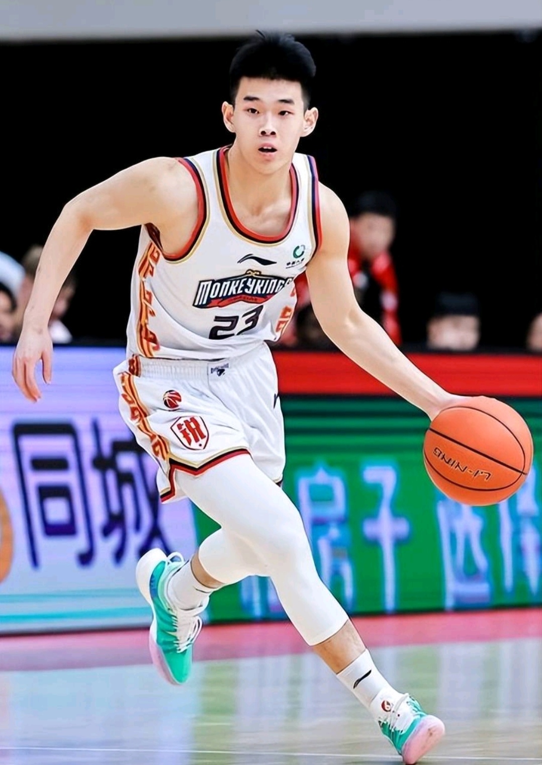 开云体育平台APP-包含篮球热度飙升，网友热议不断的词条