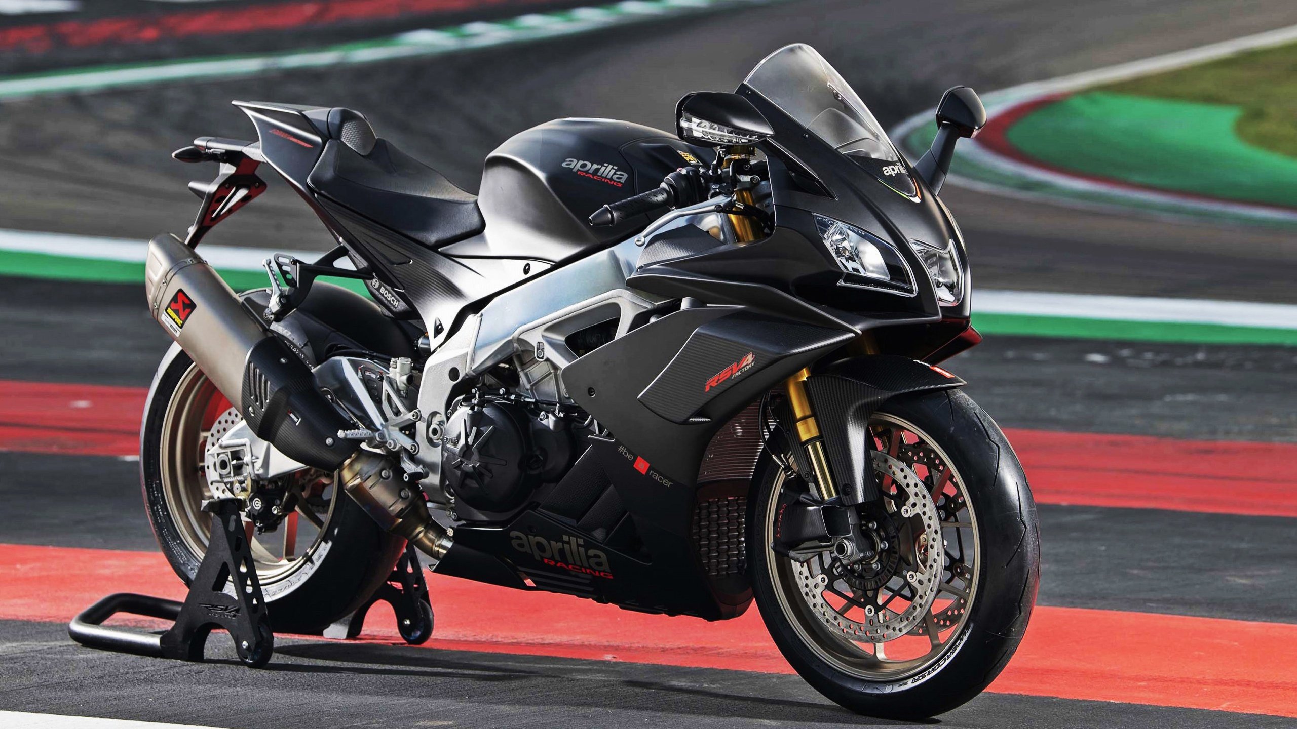 开云体育入口-仙宫神鹰与白红战魂的永恒之夜，迪马利亚一箭穿心的北欧神话