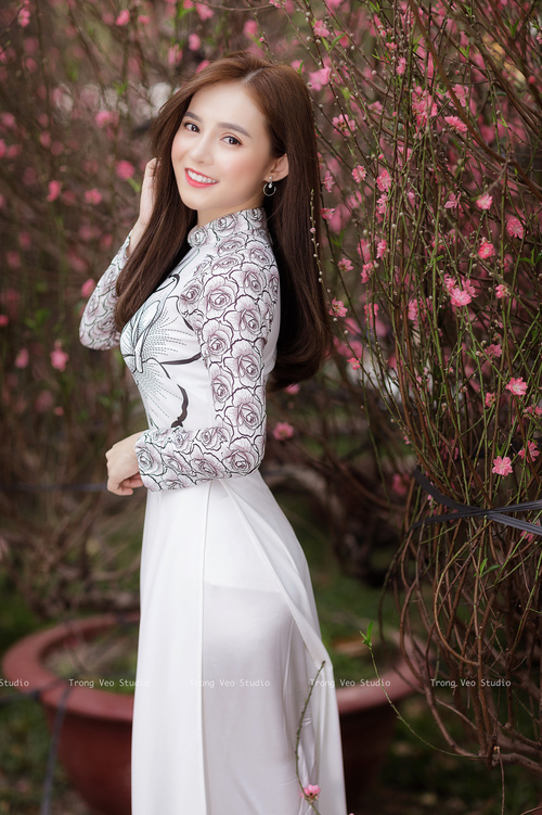 从南美雨林到非洲草原,黄喜灿如何在一场全球化的足球战争中完成致命收割