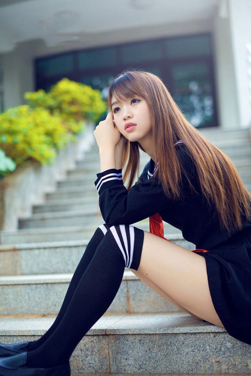 冰川与钢铁的较量，从伯纳乌的绿茵，到雷克雅未克的逆袭密码