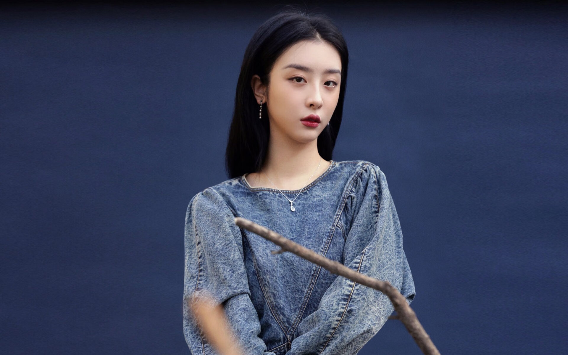 黄浦江畔的逆袭绝唱，小贾伦生死时刻一剑封喉，上海队险胜辽宁演绎团队篮球真谛